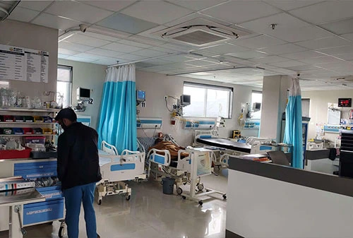 Doctors team providing emergency medical treatment